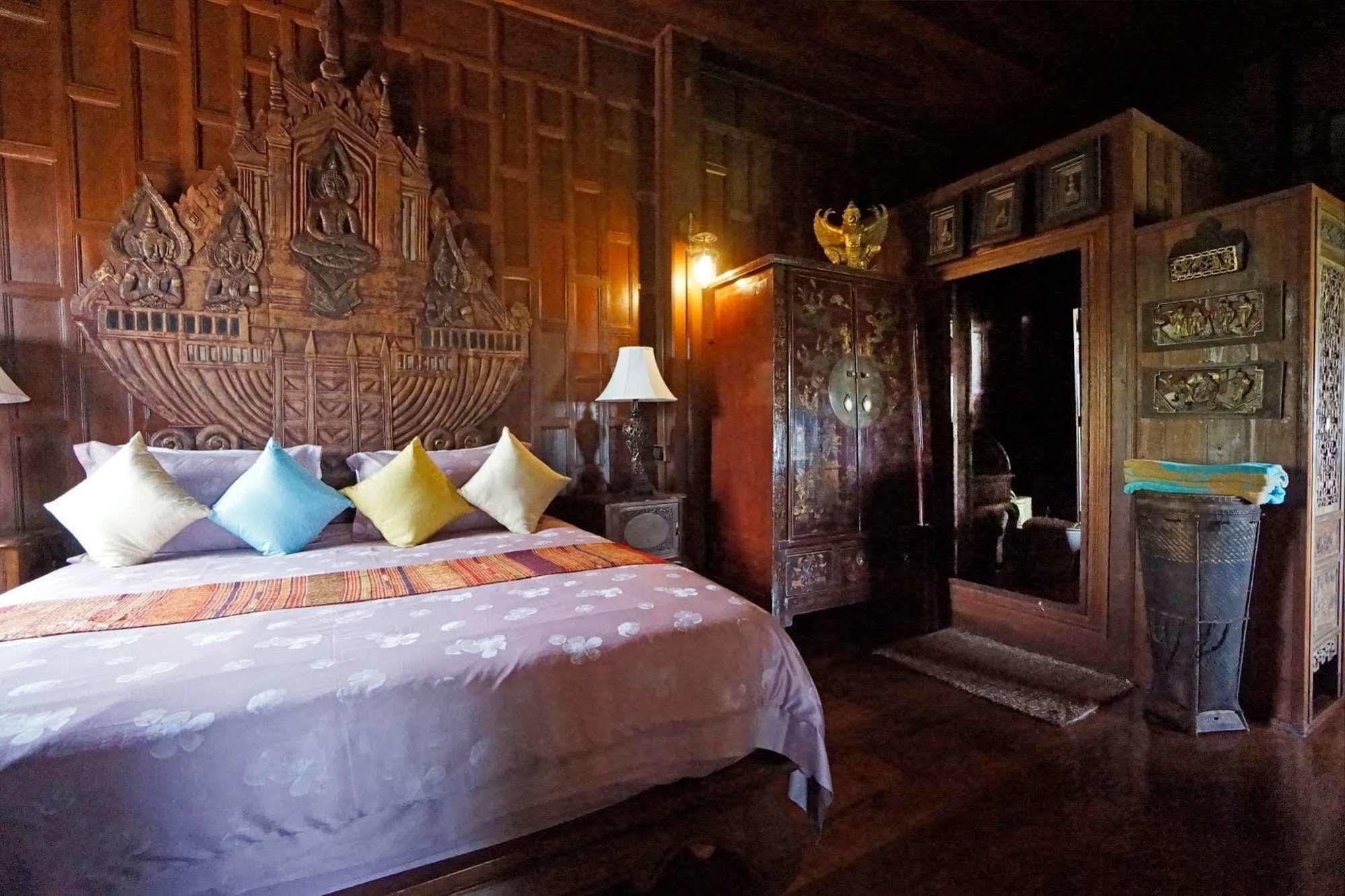 Baan Sang Pathum Hotel Rawai Exterior photo