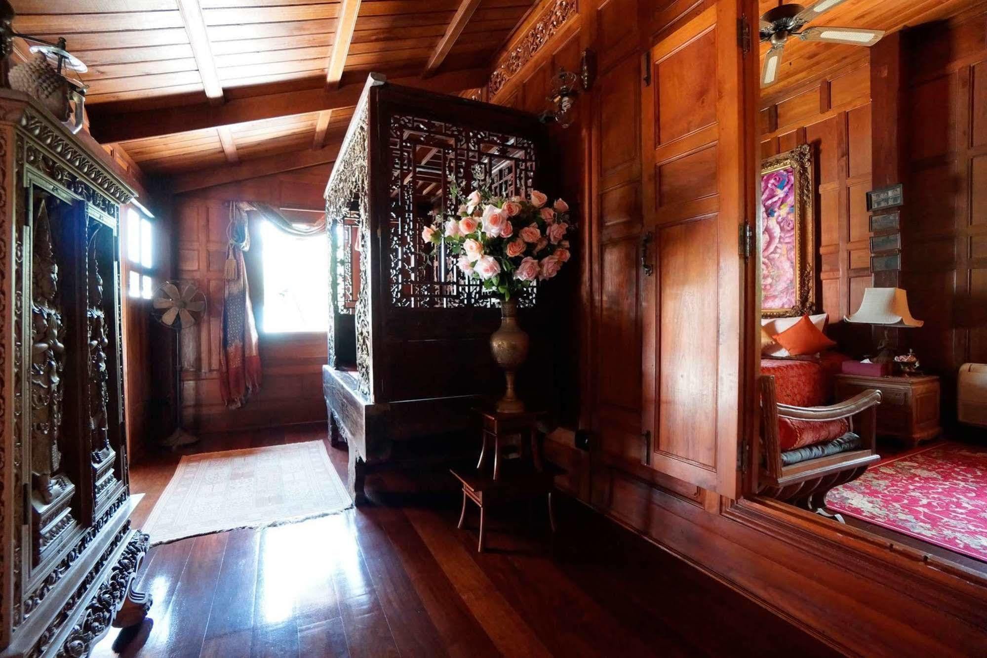 Baan Sang Pathum Hotel Rawai Exterior photo